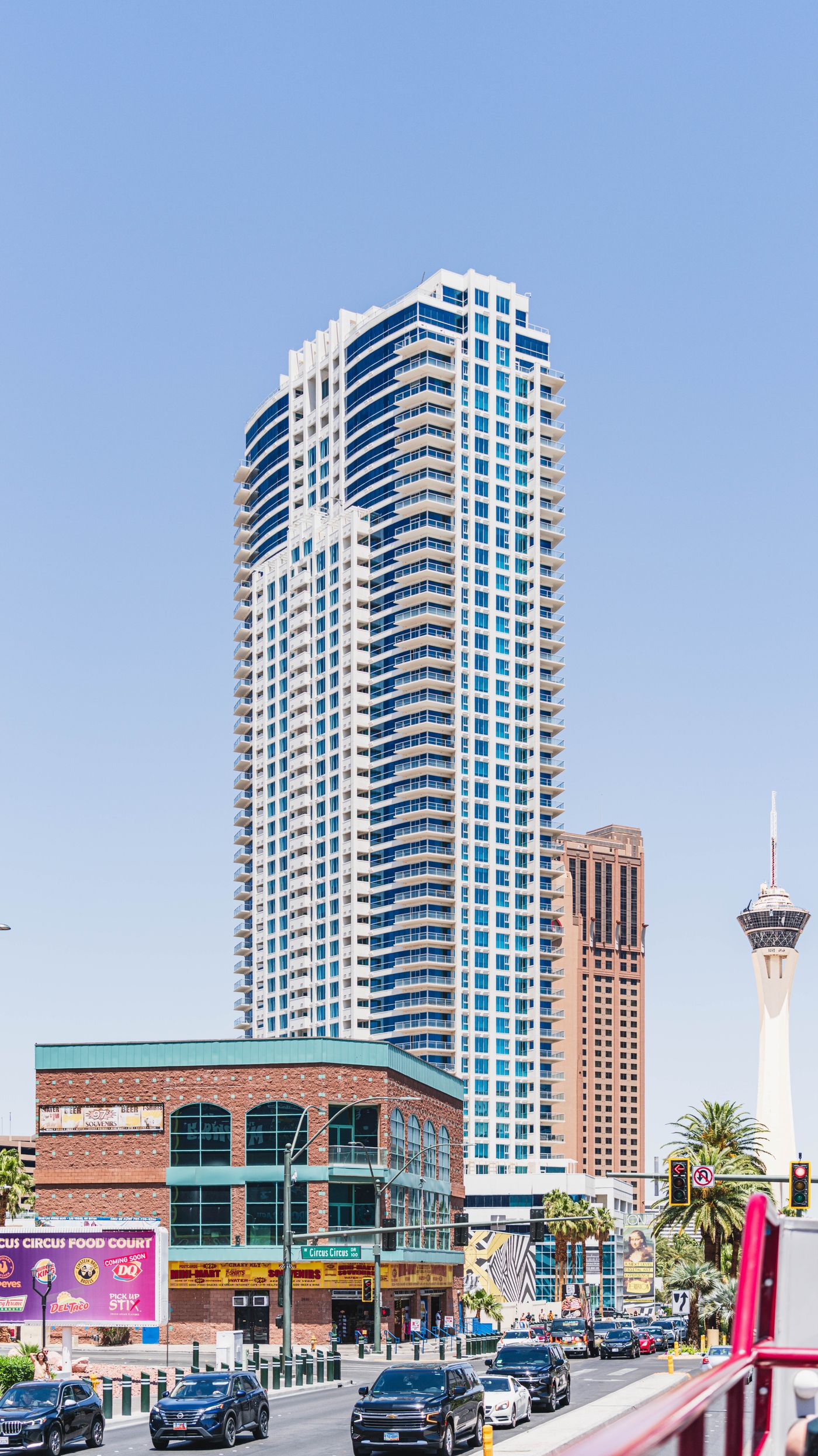 Modern architecture and blue sky in Las Vegas, Nevada